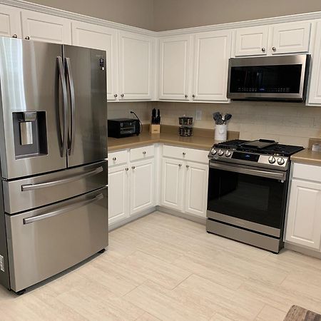 Enjoy This Amazing Home With Porch & Grill Near Dt Woodstock Quarto foto